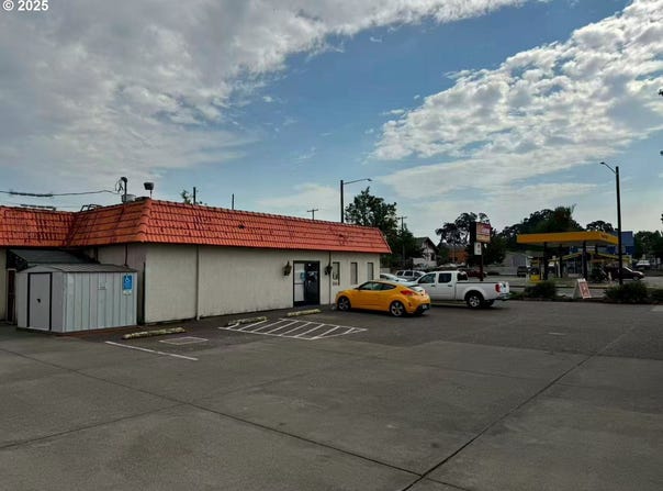 1121 PACIFIC Blvd SE, Albany, OR 97321