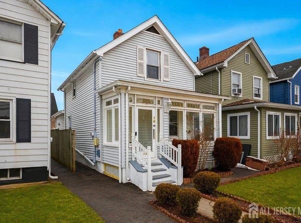 16 Steiner Place, North Plainfield, NJ 07060