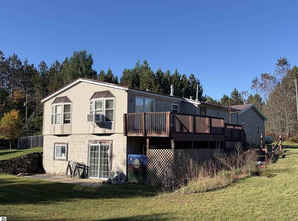 5833 SE COOL ROAD, KALKASKA, MI 49646