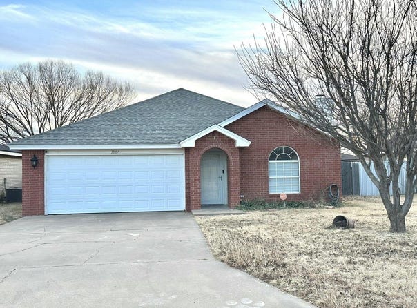 3907 Owen Street, Plainview, TX 79072