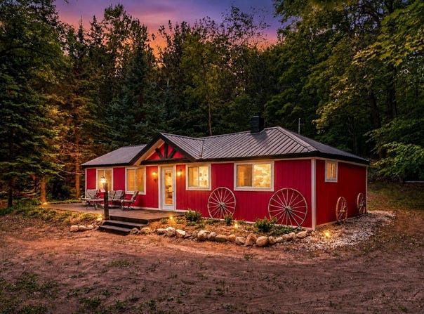 7979 N Turnerville Road, Lake City, MI 49651