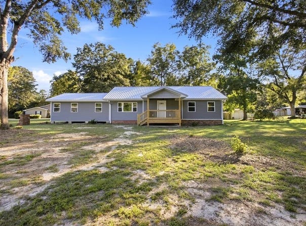 1011 Sunset BLVD, Elba, AL 36323