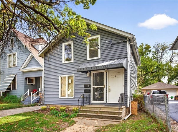 17 N Anderson Street, Aurora, IL 60505