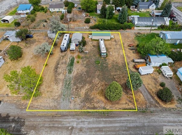 232 Arco Avenue, Arco, ID 83213