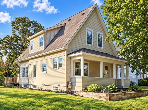 106 E McKay Street, Saline, MI 48176