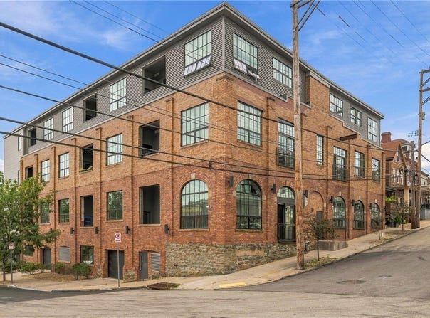 622 Gross St, Bloomfield, PA 15224