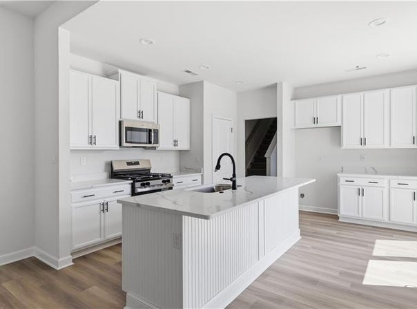 1701 Acadian Drive, Suffolk, VA 23434