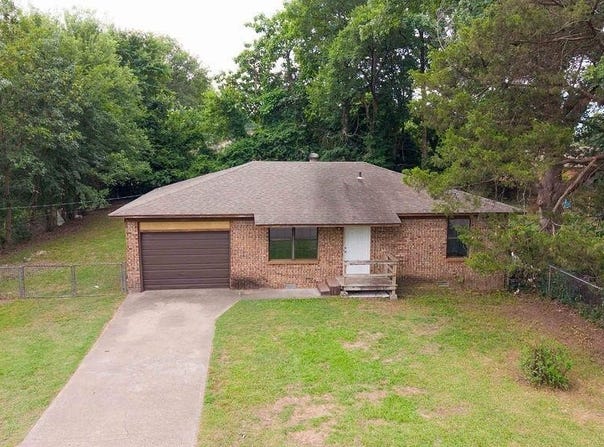 724 2Nd Ave, Conway, AR 72032