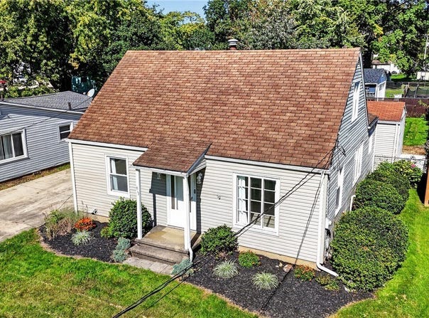 613 W Fike Avenue, Orrville, OH 44667
