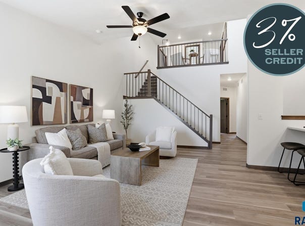 5704 E Marley Pl, Sioux Falls, SD 57108