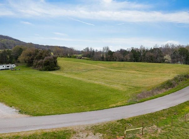 Webbs Camp Road, Walling, TN 38587