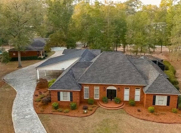 148 Douglas Point Dr, Bainbridge, GA 39819