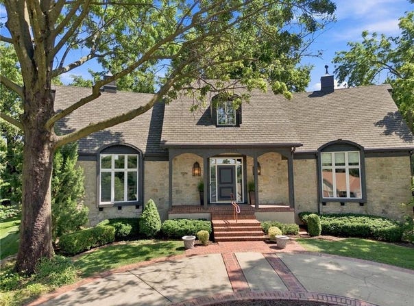 12709 E 37th Terrace Court S, Independence, MO 64055