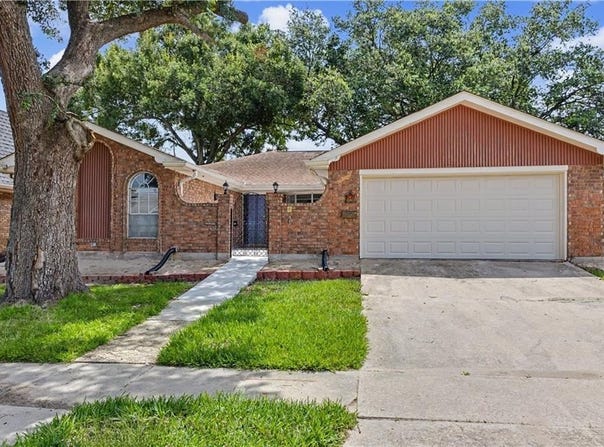 56 GELPI Avenue, Kenner, LA 70065