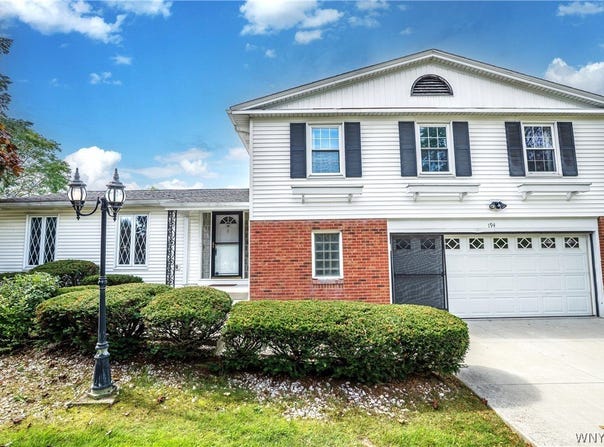 194 Exeter Road, Buffalo, NY 14221