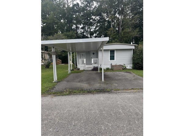 138 Offshore Dr., Murrells Inlet, SC 29576