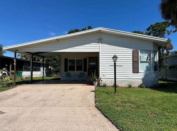 2456 Flicker Pl., Melbourne, FL 32904