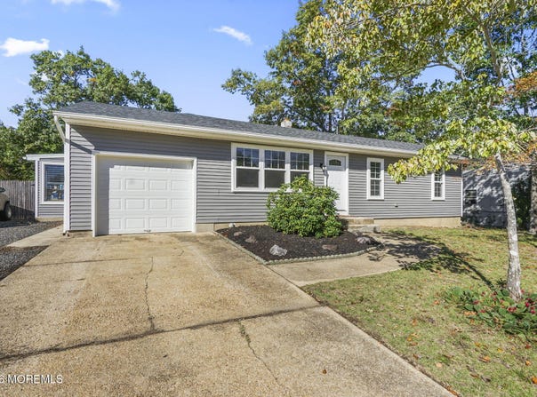 104 Stephan Road, Brick, NJ 08724