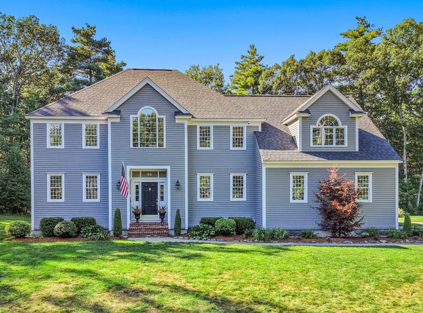 68 Quaker Lane, Bolton, MA 01740