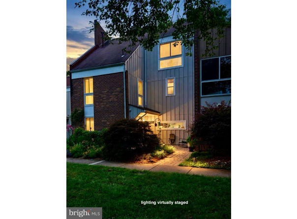 11480 LINKS Drive, RESTON, VA 20190