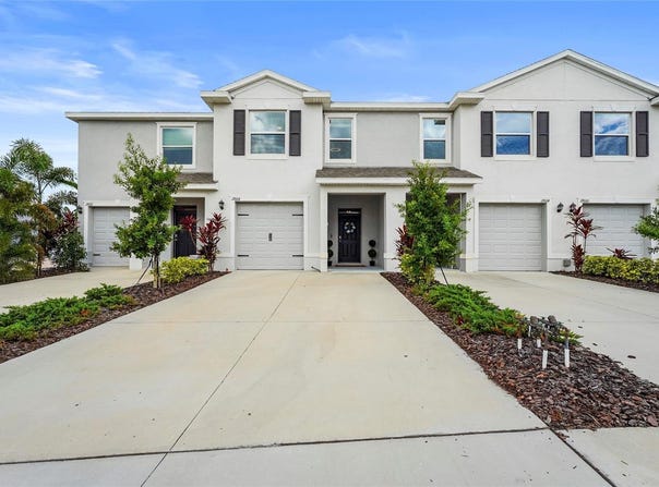 17668 CRESCENT MOON Loop, BRADENTON, FL 34211