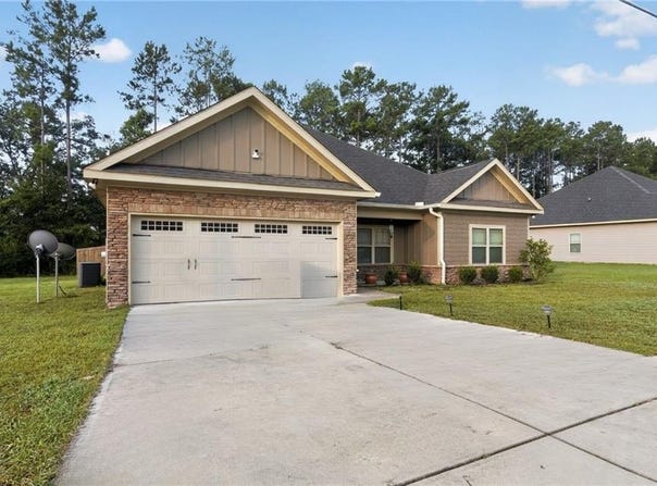 5 Fast Lane, Seale, AL 36875