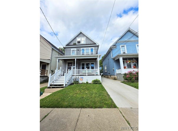 33 Baxter Street, Buffalo, NY 14207