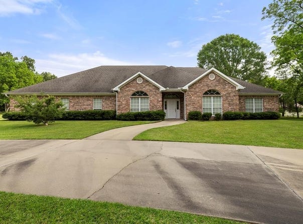 632 W Main Street, GARRISON, TX 75946