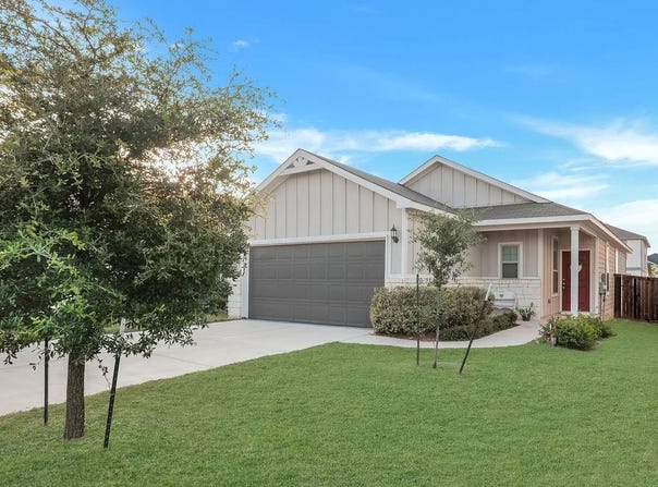 433 Stone Water Ln, Jarrell, TX 76537