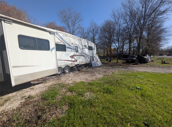 14800 Vevey Dr, Del Valle, TX 78617