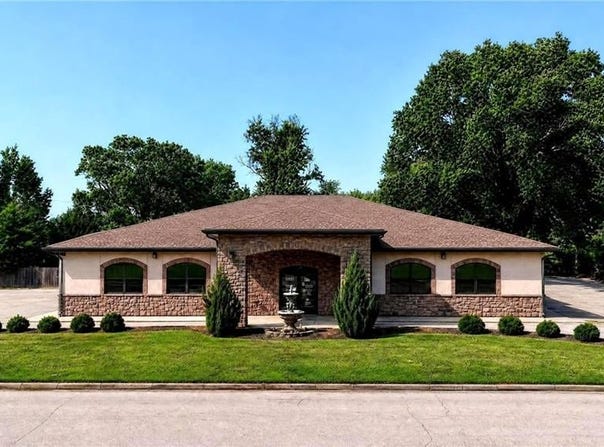 608 Willard Street, Frontenac, KS 66763