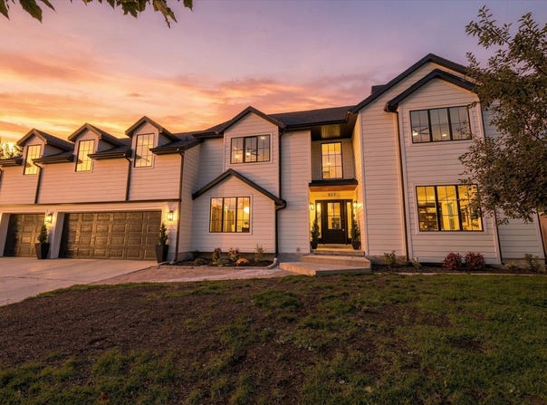 517 E HOLSTEIN Way S, Murray, UT 84107