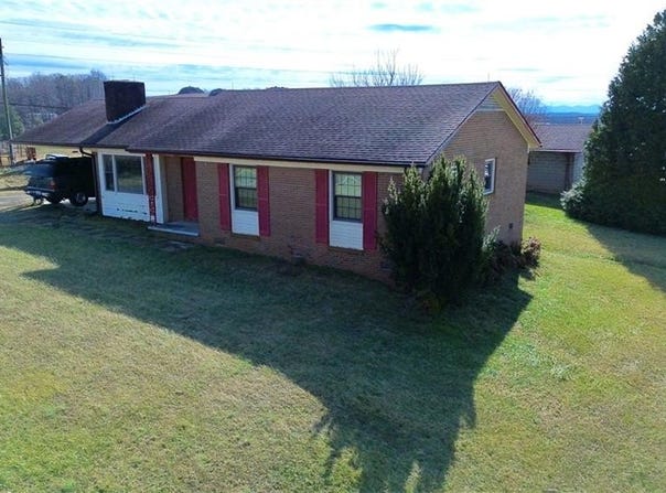 8621 Austin Traphill Road, Traphill, NC 28685