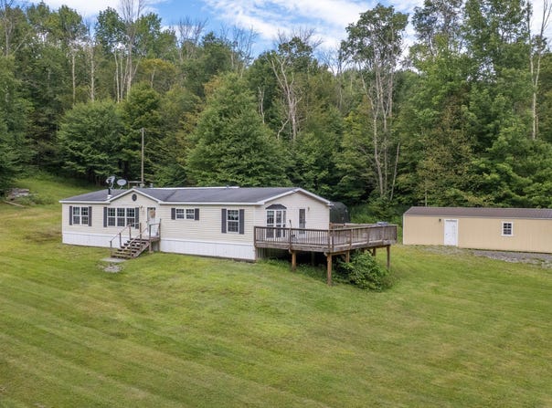 565 Ridge Rd, Hancock, NY 13783