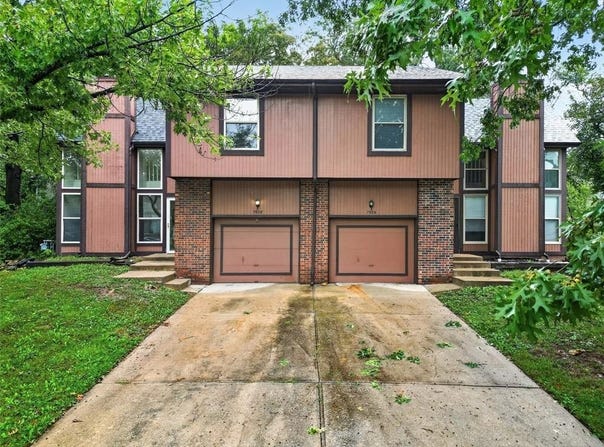 7606 W 86th Street, Overland Park, KS 66212