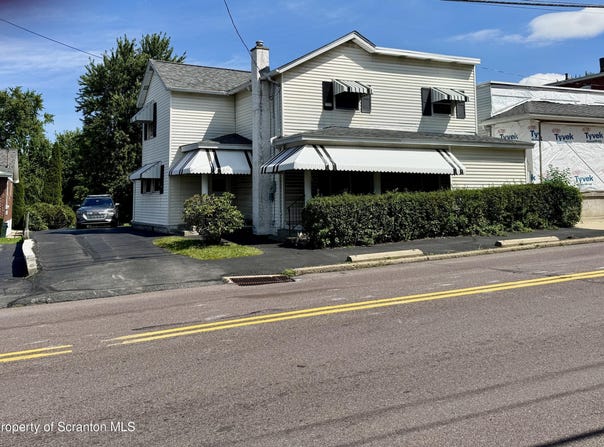 603 E Drinker Street, Dunmore, PA 18512
