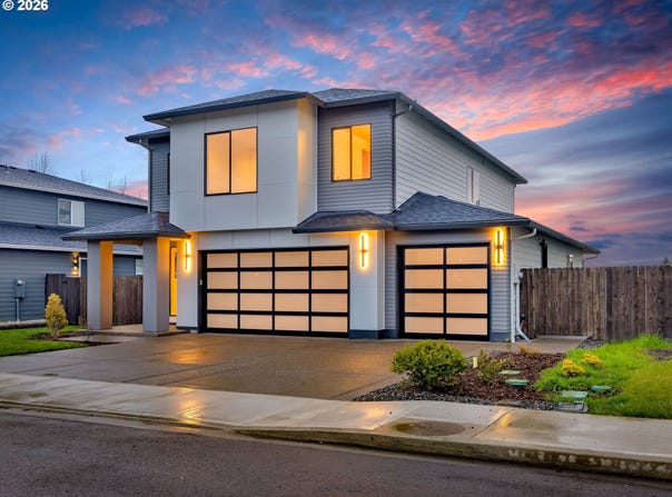 154 E AIREDALE Ave, LaCenter, WA 98629