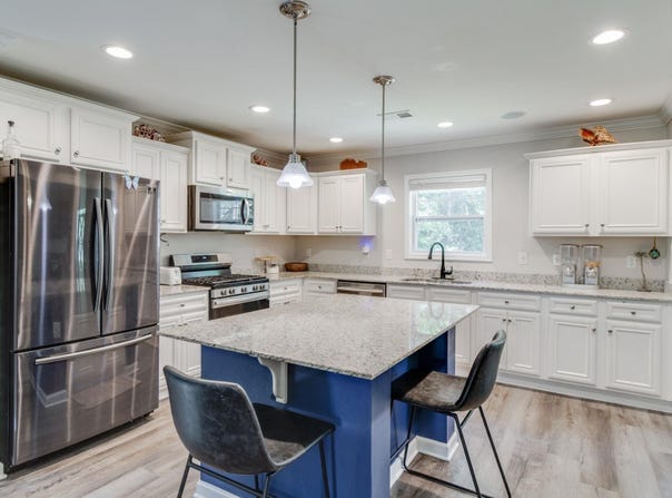 817 John G Richards Road, Camden, SC 29020