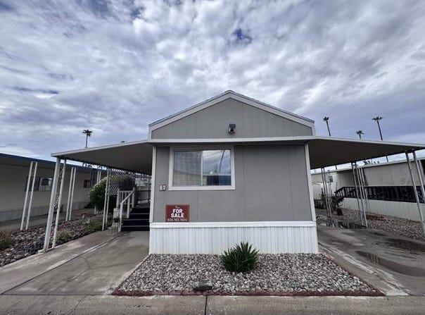 2402 W 16th St, Yuma, AZ 85364