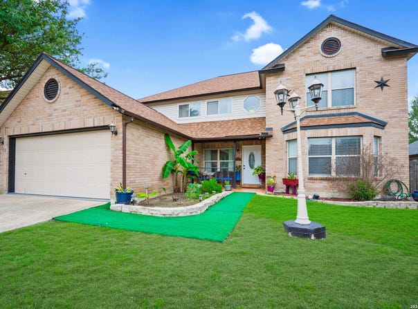124 Springtree Grove, Cibolo, TX 78108