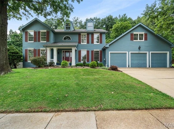 507 Prospector Ridge Drive, Ballwin, MO 63011