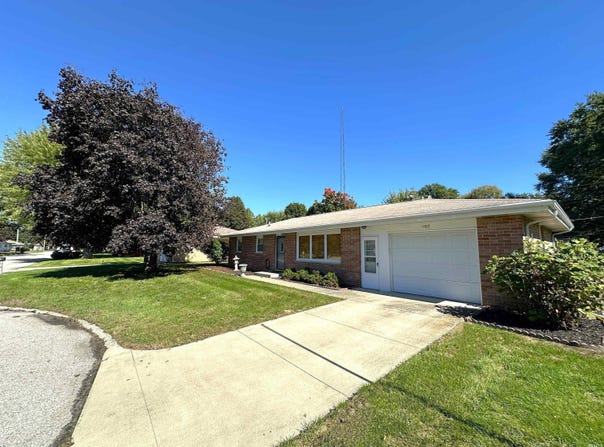 907 CALLEY Drive, Monticello, IN 47960