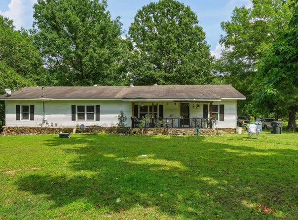 12210 Mt Hester Rd, Cherokee, AL 35616