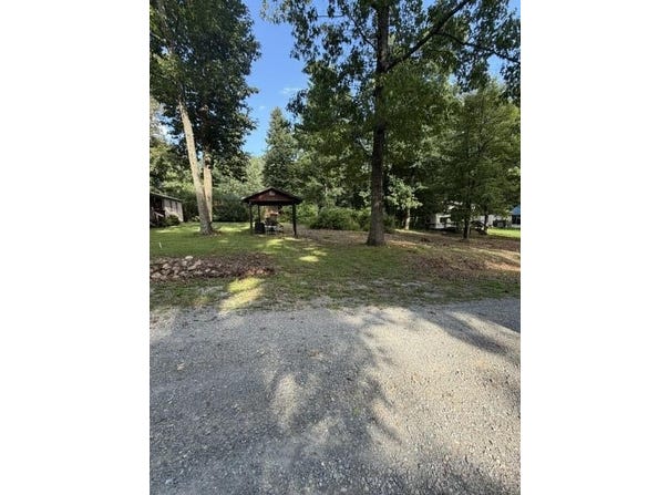 40 Wilderness Dr SE, Copper Hill, VA 24079