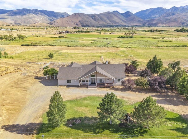 1980 Larson Lane, Coleville, CA 96107