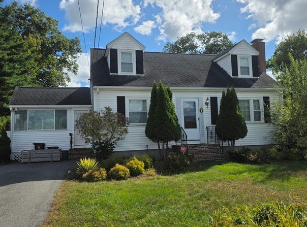 32 Breer Circle, Brockton, MA 02301