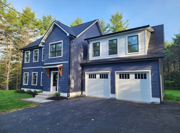 246 Winchendon Rd, Ashburnham, MA 01430
