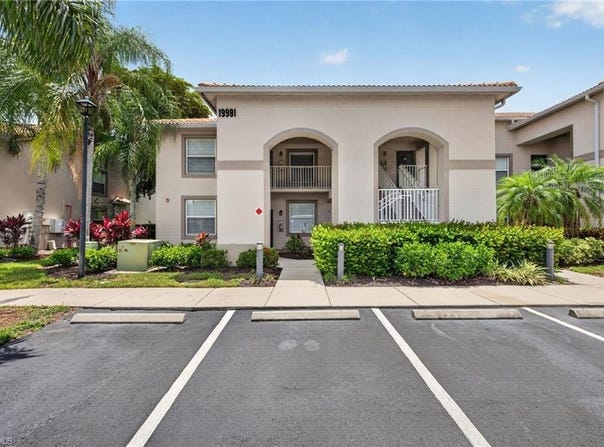 19981 Barletta Ln, ESTERO, FL 33928