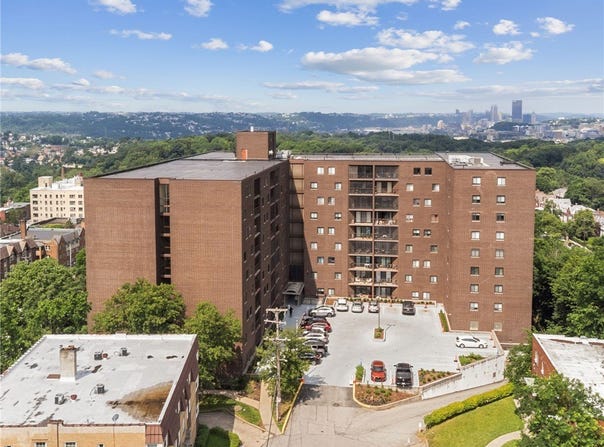5600 Munhall Rd, Squirrel Hill, PA 15217