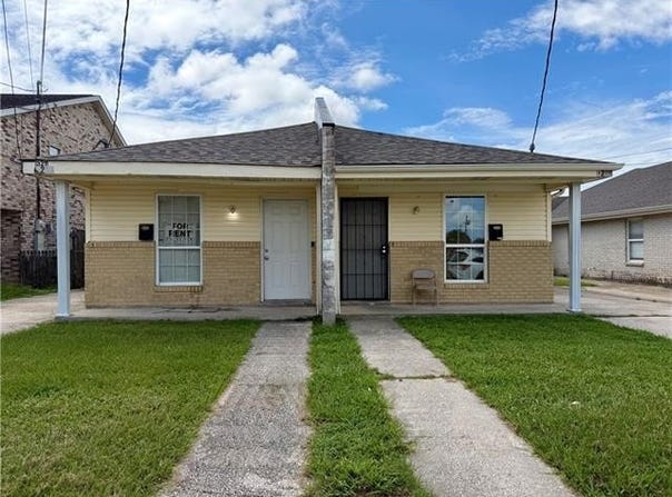3209 JUPITER Drive, Chalmette, LA 70043